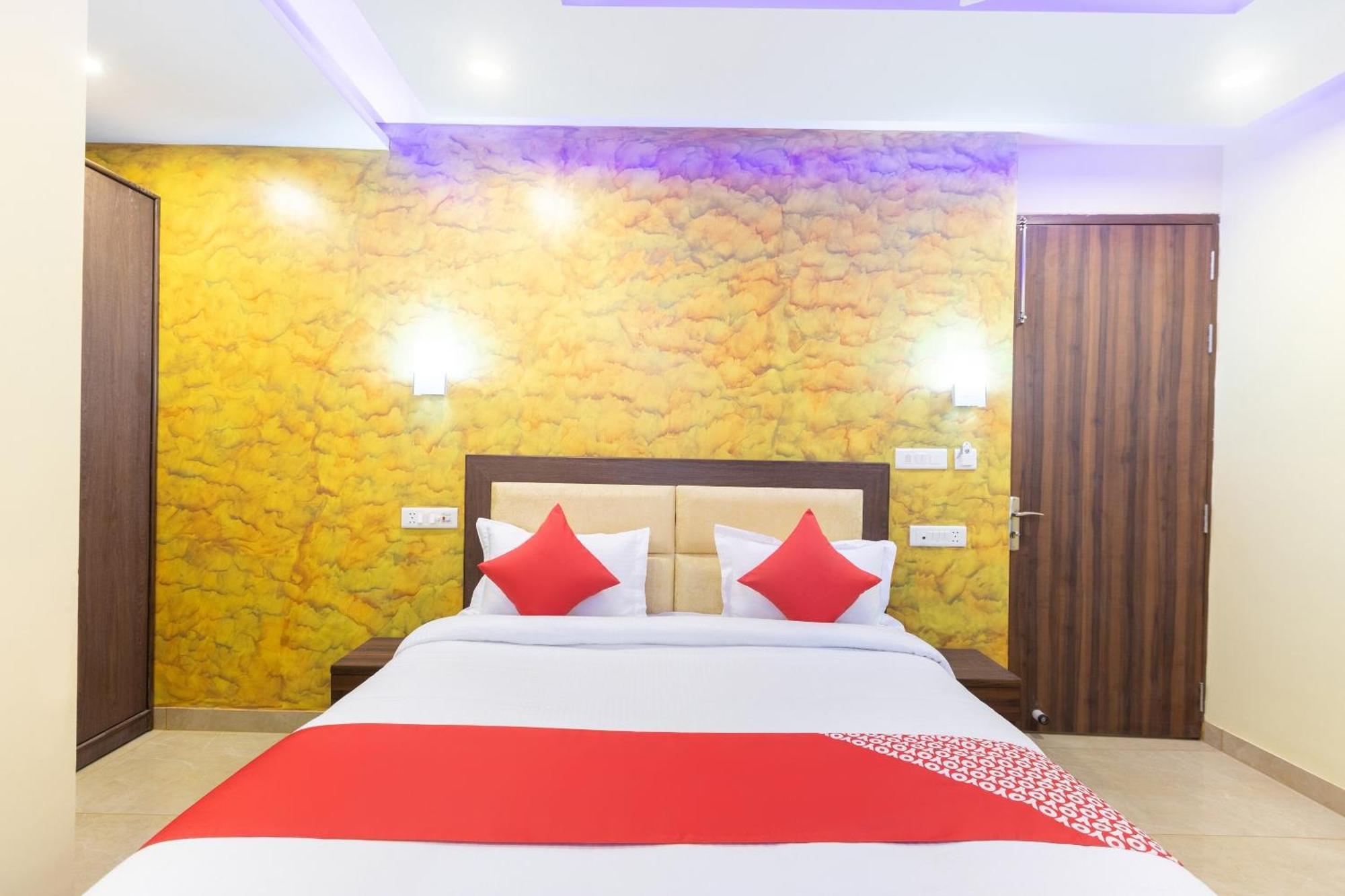 Super Oyo Hotel O Red Stone Inn New Delhi Eksteriør bilde